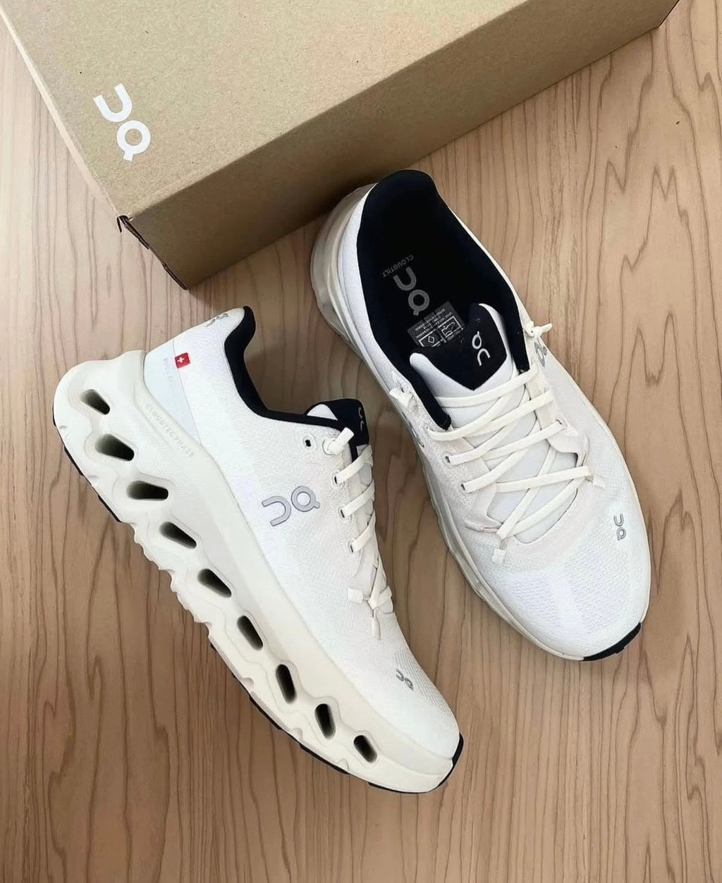 On Running Cloudtilt Pearl Ice