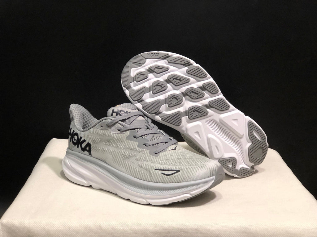 HOKA ONE ONE Clifton 9